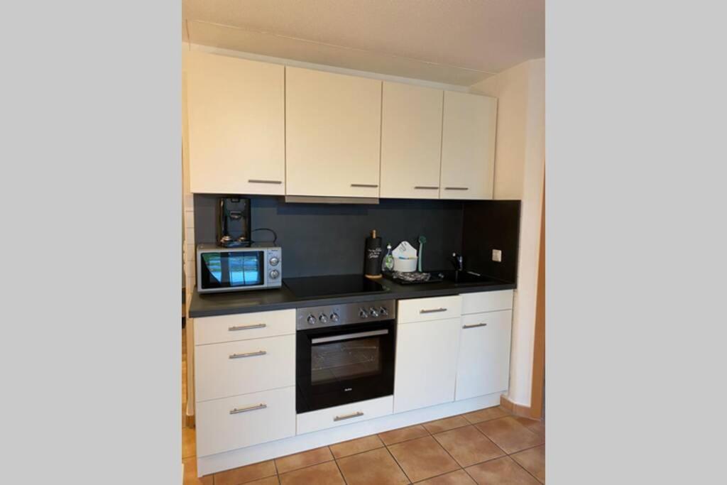 Die Seeblume - Ferienwohnung Mit Pool Und Seeblick Bodman-Ludwigshafen Exteriör bild