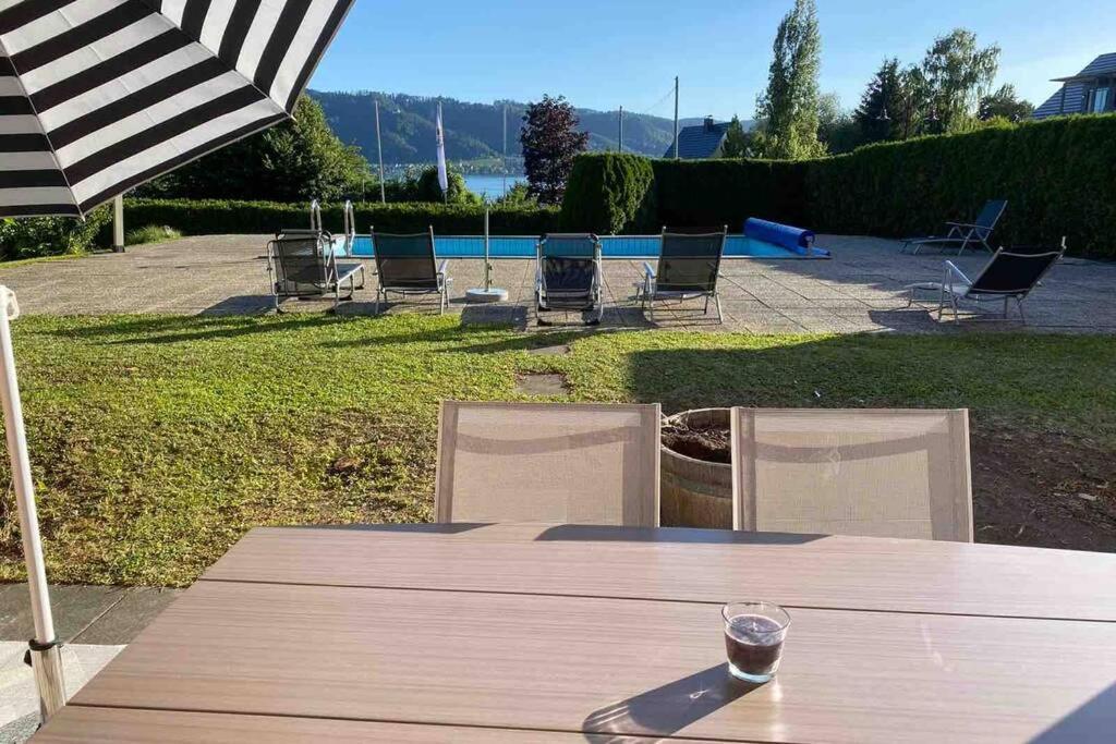Die Seeblume - Ferienwohnung Mit Pool Und Seeblick Bodman-Ludwigshafen Exteriör bild